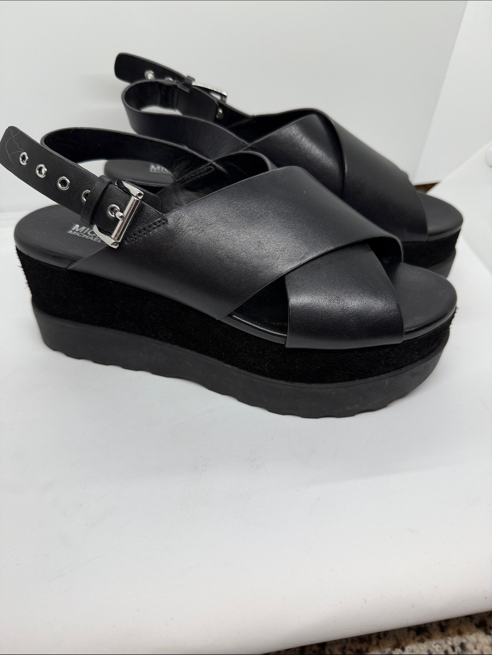 Michael by Michael Kors Black Platform leather Sandals size 6